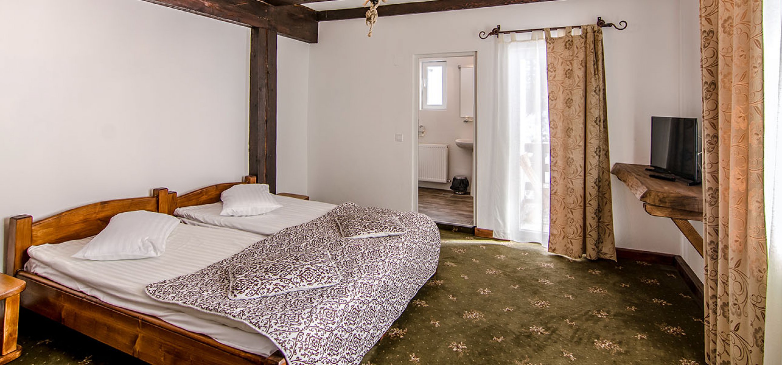 Complex Cheile Gradistei Moieciu - Oferta Craciun